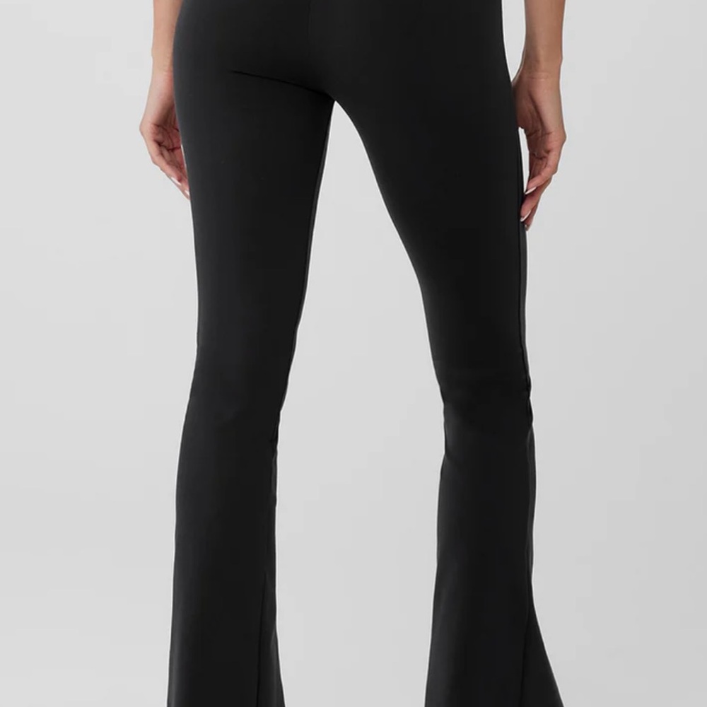 ALO Yoga Black Flutter Flare Yoga Pants - Picture 2 of 11